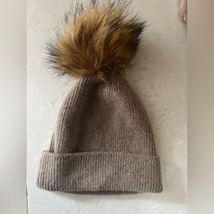 Norla Canada Beanie